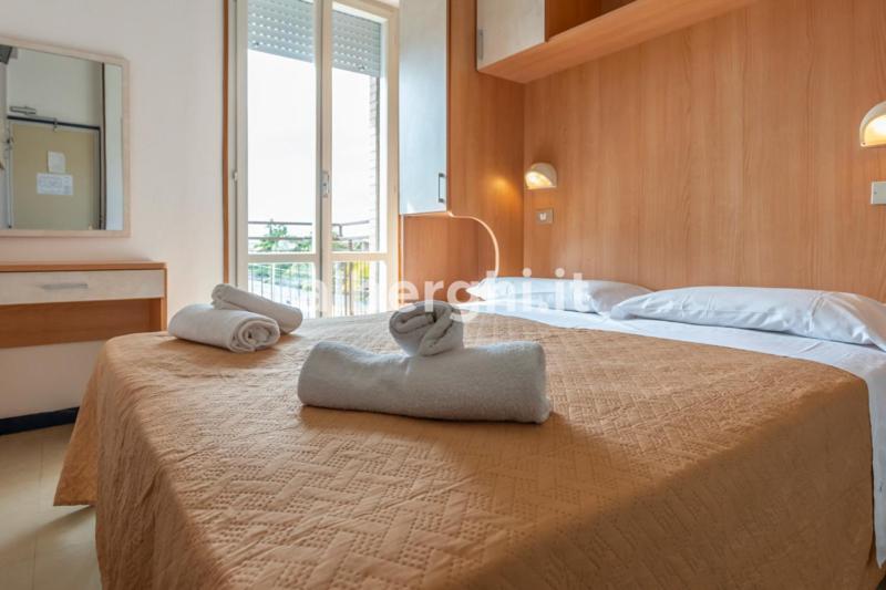 Hotel Paradiso Rimini Bagian luar foto